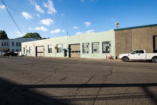 Plus de détails pour 1105 SE Woodward St, Portland, OR - Industriel à vendre