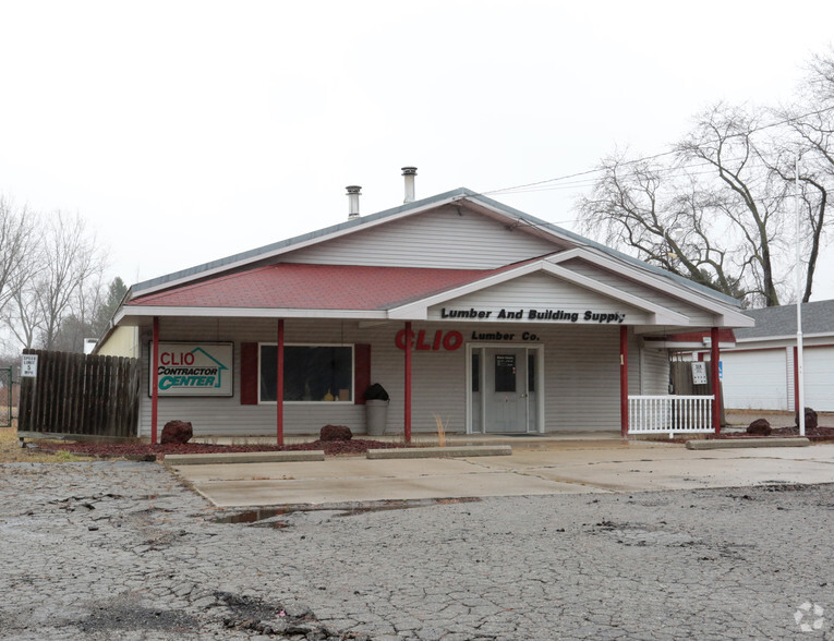 5156 W Vienna Rd, Clio, MI à vendre - Photo principale - Image 1 de 1