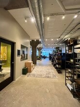 328 S Jefferson St, Chicago, IL for lease Interior Photo- Image 1 of 5