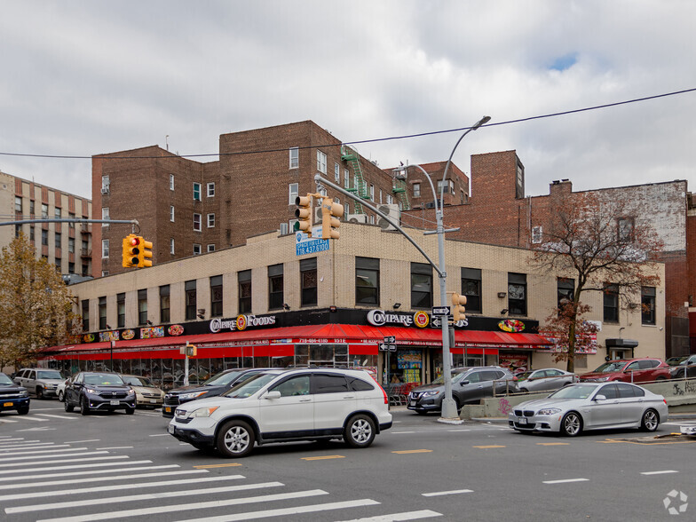 151 E Tremont Ave, Bronx, NY à vendre - Photo principale - Image 1 de 1