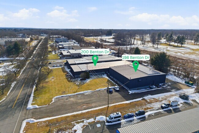 Plus de détails pour 198-202 Benton Dr, East Longmeadow, MA - Industriel à louer