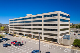 Plus de détails pour 7401 Metro Blvd, Edina, MN - Bureau à louer