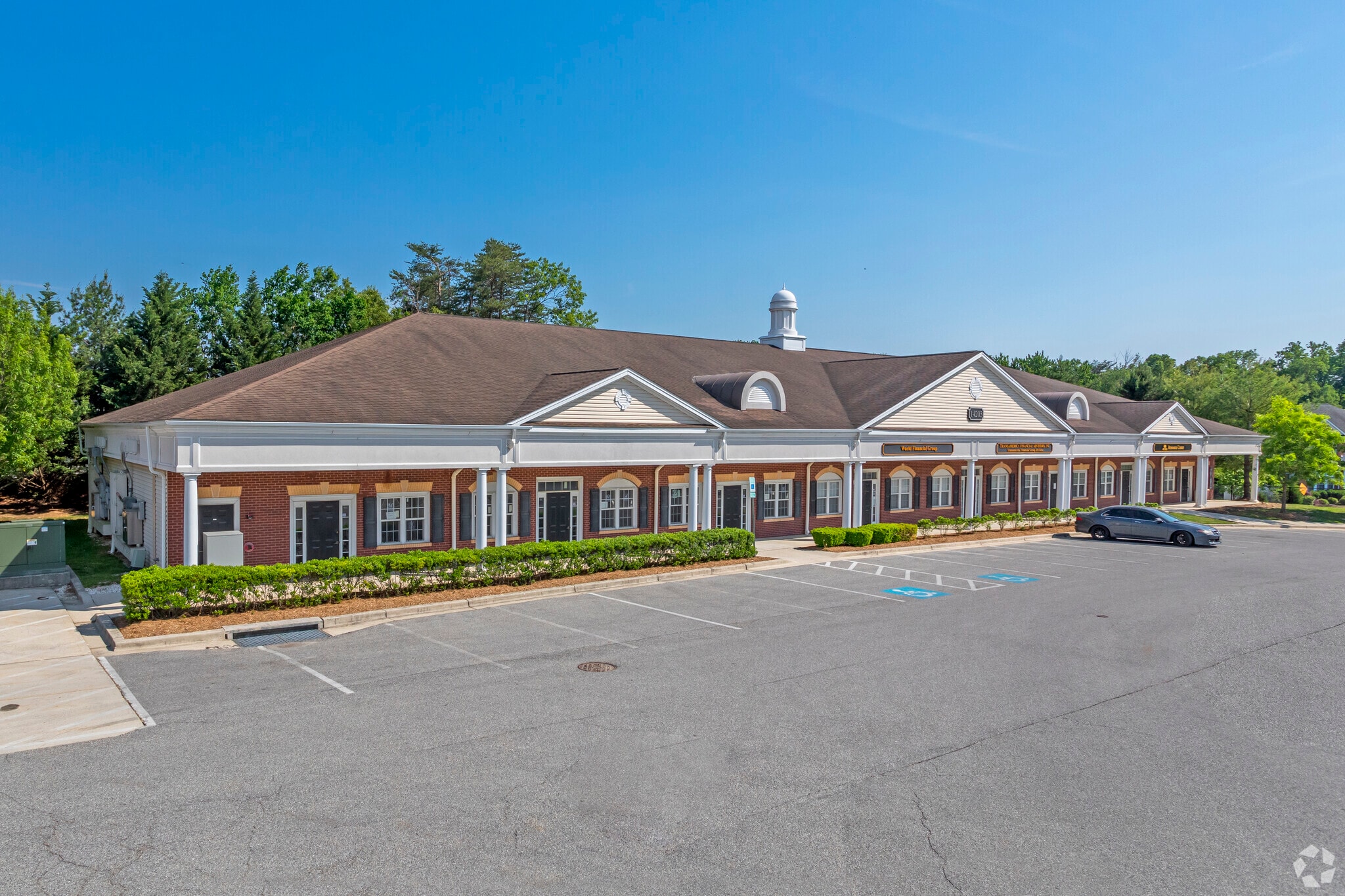 14203 Park Center Dr, Laurel, MD à vendre Photo du bâtiment- Image 1 de 6
