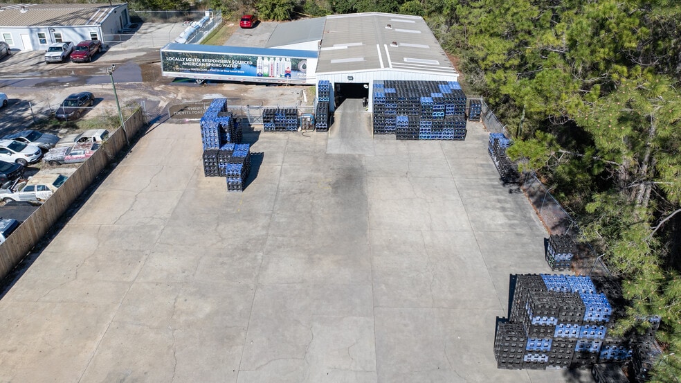 5289 E Bay Blvd, Gulf Breeze, FL for sale - Building Photo - Image 2 of 9