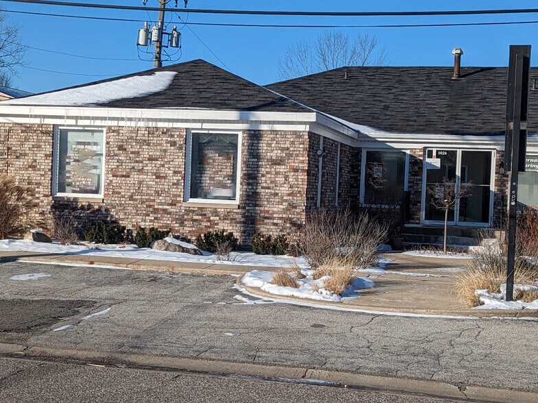 1026 N Karwick Rd, Michigan City, IN for lease - Building Photo - Image 1 of 2