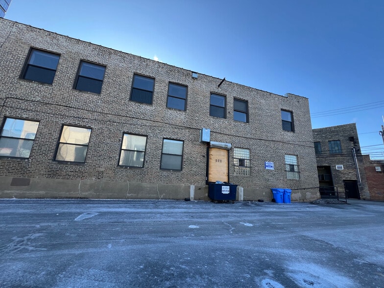 1512 N Fremont St, Chicago, IL for lease - Building Photo - Image 3 of 17