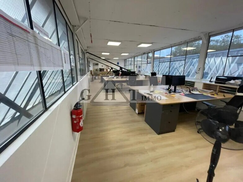 Bureau dans Pantin à louer - Photo intérieure - Image 1 de 13