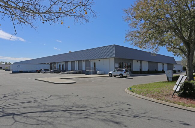 Plus de détails pour 4506 L B Mcleod Rd, Orlando, FL - Industriel à louer