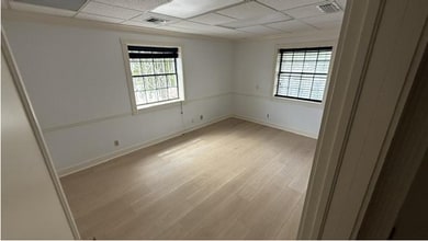 811 N Olive Ave, West Palm Beach, FL for lease Interior Photo- Image 2 of 7