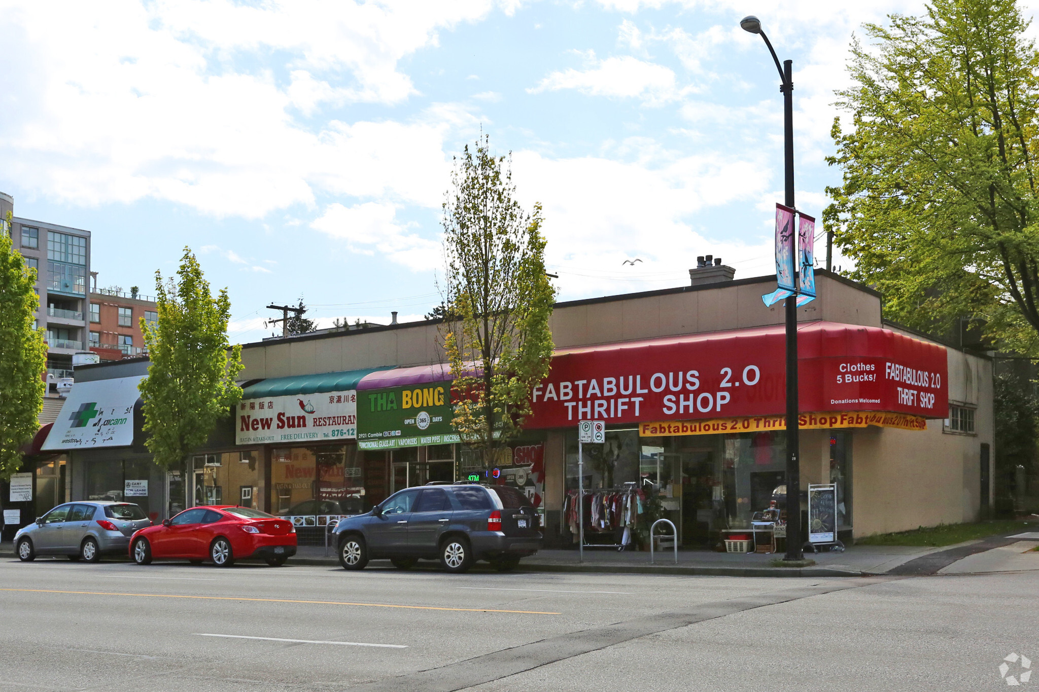 2915-2931 Cambie St, Vancouver, BC for lease Primary Photo- Image 1 of 3