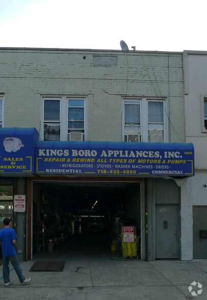 1685 McDonald Ave, Brooklyn, NY à vendre - Photo du bâtiment - Image 3 de 3