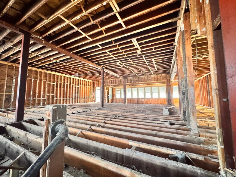 423 E Magnolia Ave, Wildwood, NJ à vendre - Photo du bâtiment - Image 3 de 13