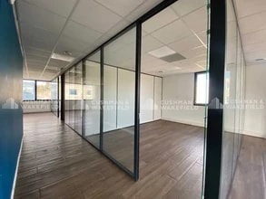 1 Rue Mahatma Gandhi, Aix-en-Provence à louer Photo du bâtiment- Image 1 de 5