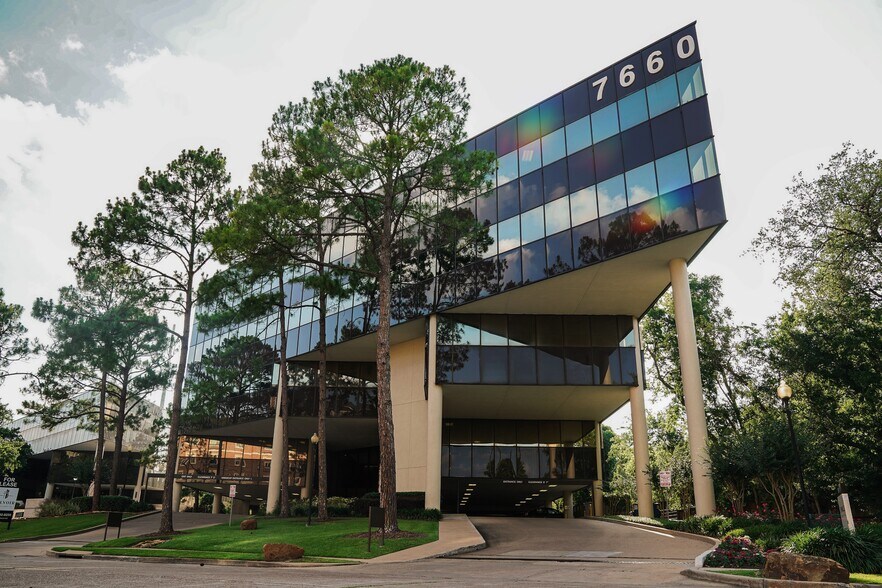 Private Office Space, Houston, TX à louer - Photo du bâtiment - Image 1 de 16