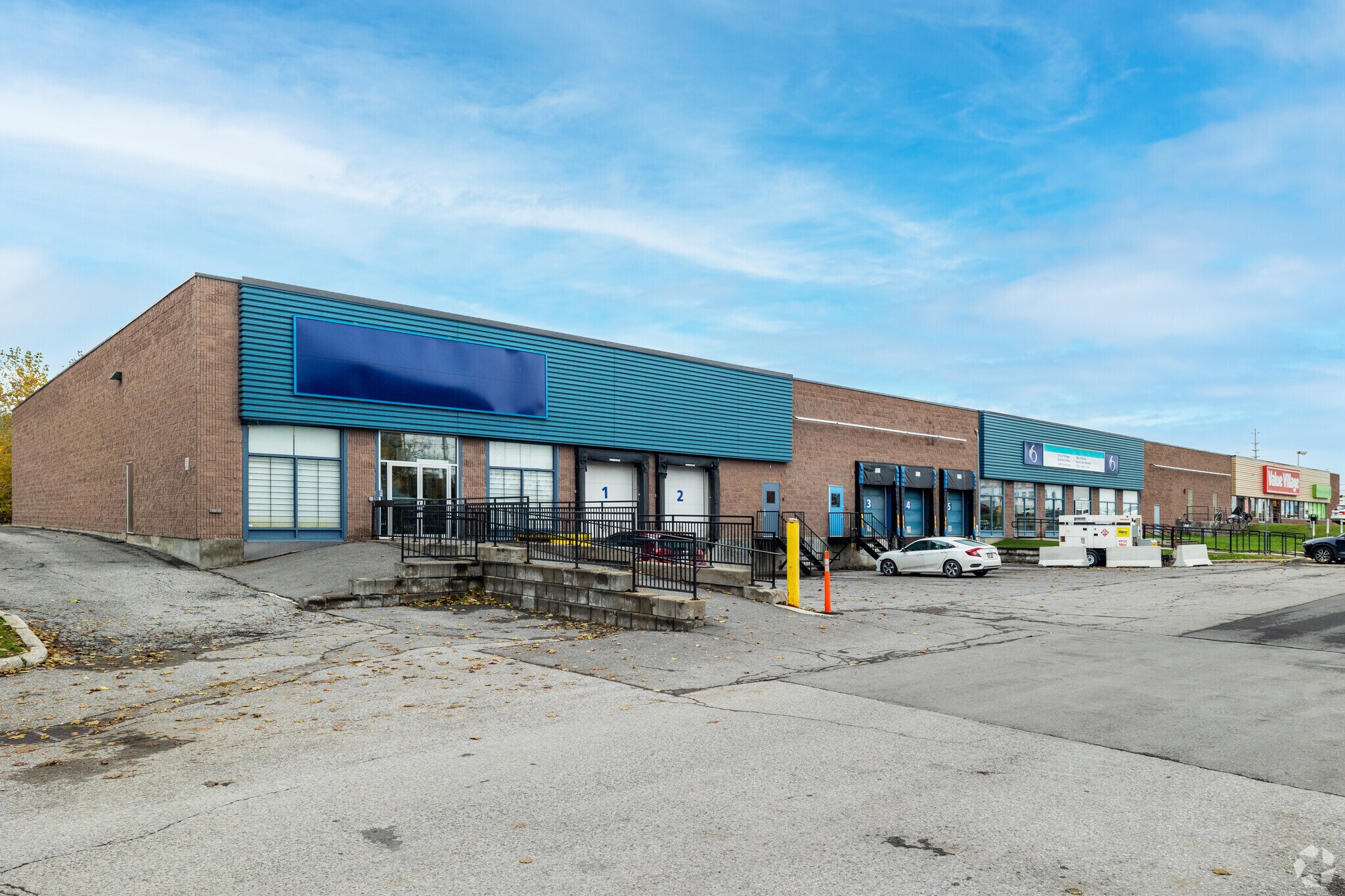 1221 Cyrville Rd, Ottawa, ON for sale Primary Photo- Image 1 of 1