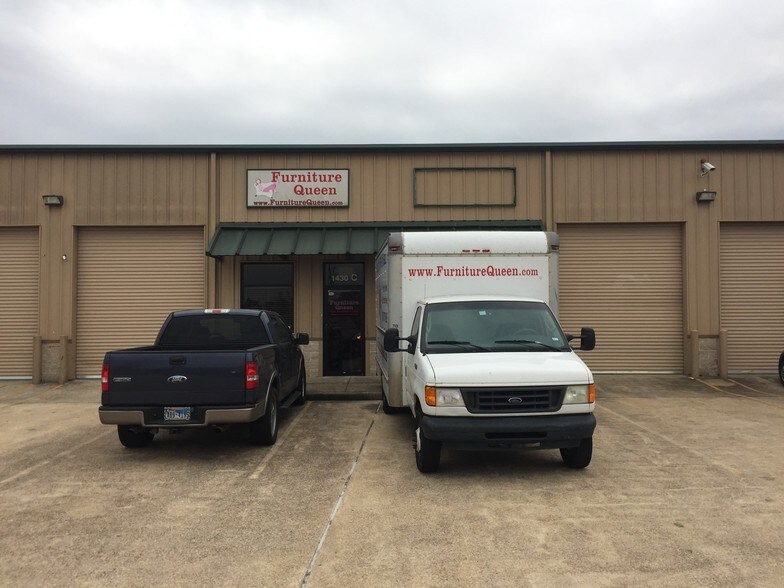 1430 Vanderwilt Ln, Katy, TX à vendre - Photo du bâtiment - Image 2 de 7