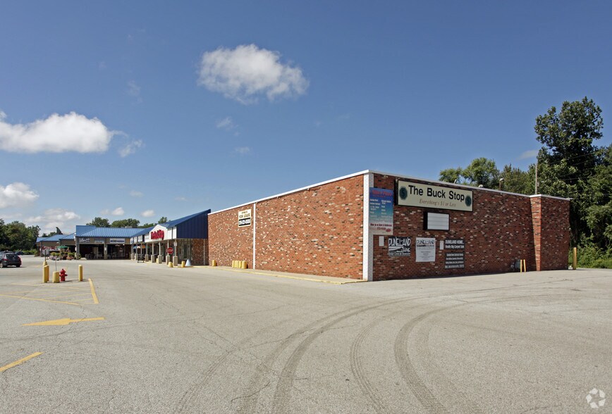 1002-1018 Karwick Rd, Michigan City, IN for lease - Primary Photo - Image 1 of 7