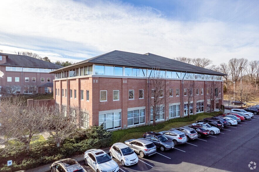 300 Centerville Rd, Warwick, RI à louer - Photo du bâtiment - Image 3 de 6