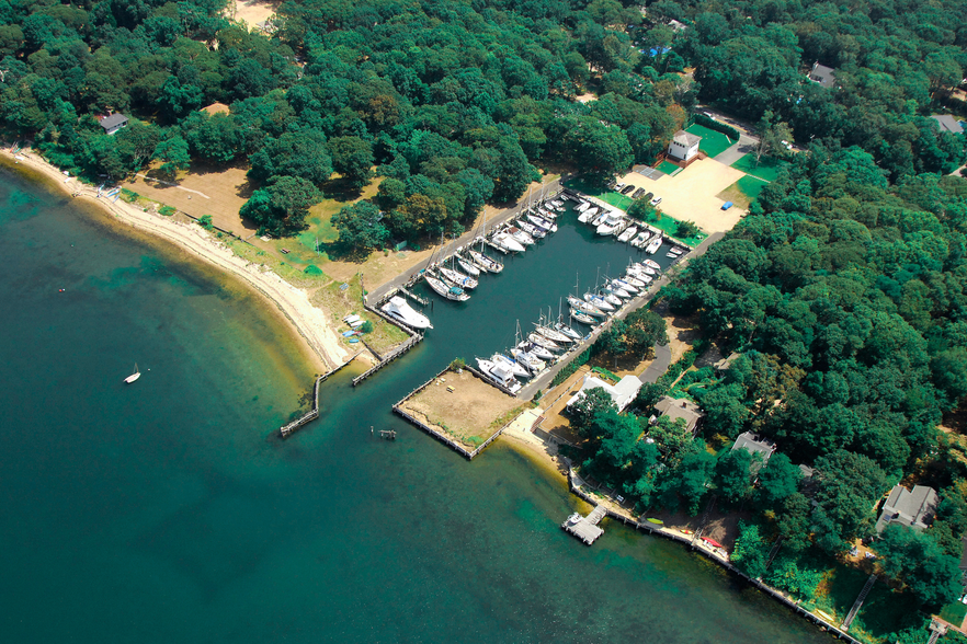 219 Three Mile Harbor HC Rd, East Hampton, NY for lease - Aerial - Image 3 of 13