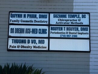 Plus de détails pour 8102 Westminster Blvd, Westminster, CA - Bureau à louer