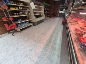 Commerce de détail dans Vilafranca del Penedès, Barcelona à louer Photo intérieure- Image 1 de 12