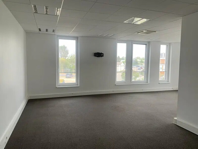 Office in Strasbourg for sale - Interior Photo - Image 3 of 8