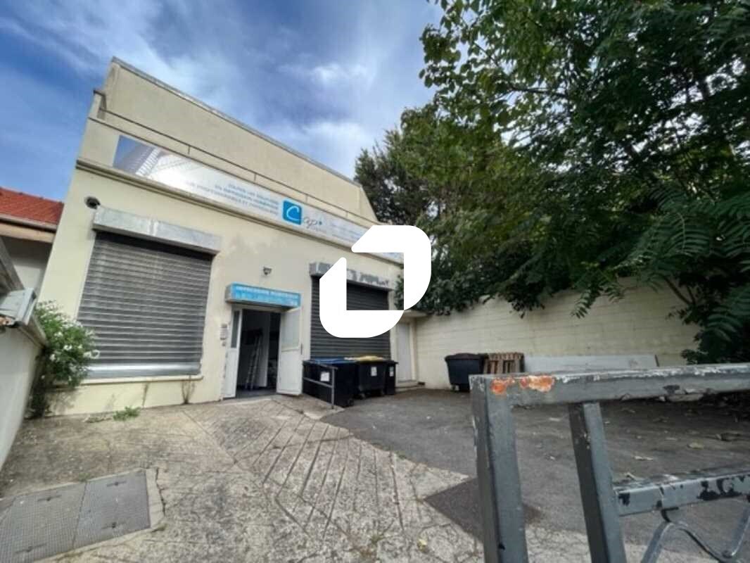Flex dans Arcueil à louer Photo du bâtiment- Image 1 de 7