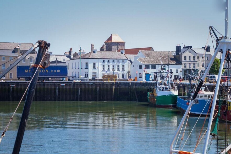 East Quay, Isle Of Man à vendre - Photo du bâtiment - Image 2 de 9