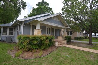 Plus de détails pour 117 Rosewood Ave, Boerne, TX - Commerce de détail à vendre