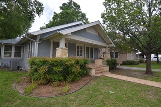 More details for 117 Rosewood Ave, Boerne, TX - Retail for Sale
