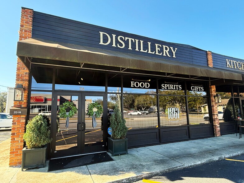 314 Smith Ave, Thomasville, GA à vendre - Photo du bâtiment - Image 3 de 45