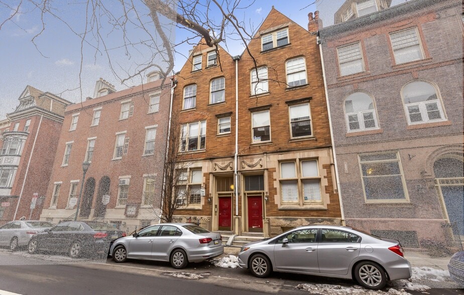 1113-1115 Spruce St, Philadelphia, PA for sale - Building Photo - Image 2 of 8