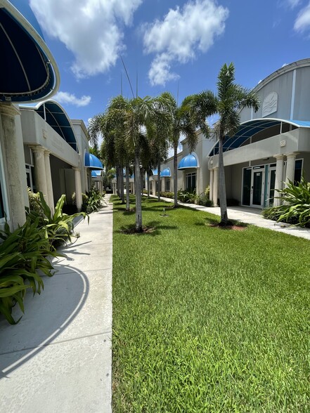 2860 W State Road 84, Fort Lauderdale, FL à vendre - Photo du bâtiment - Image 1 de 1