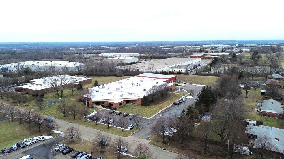 2563 Technical Dr, Miamisburg, OH à vendre - Photo du bâtiment - Image 2 de 16