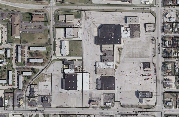 107-245 S Mattis Ave, Champaign, IL for sale - Primary Photo - Image 1 of 4