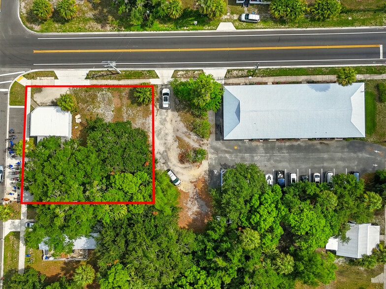 1321 St Johns Ave, Palatka, FL for sale - Building Photo - Image 3 of 39