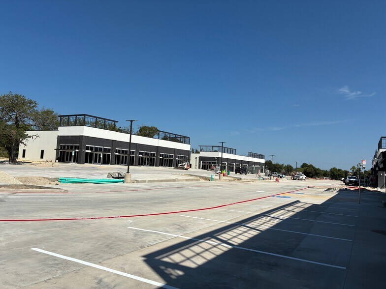 5 Coughran Rd, Boerne, TX à louer - Photo du bâtiment - Image 2 de 9