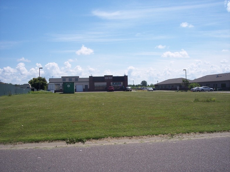 4 Enterprise Ave, Isanti, MN for sale - Building Photo - Image 1 of 4