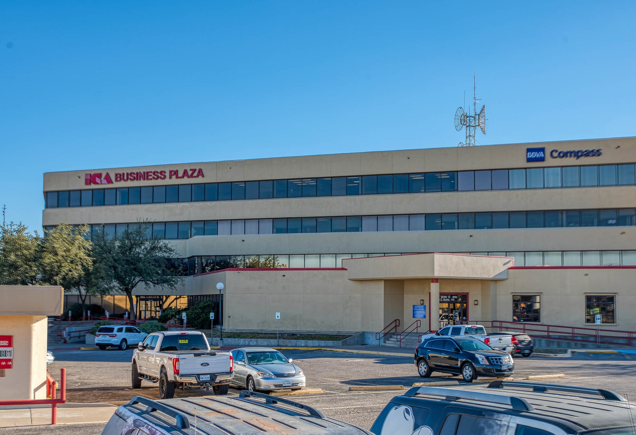 1330 E 8th St, Odessa, TX à louer Photo principale- Image 1 de 21