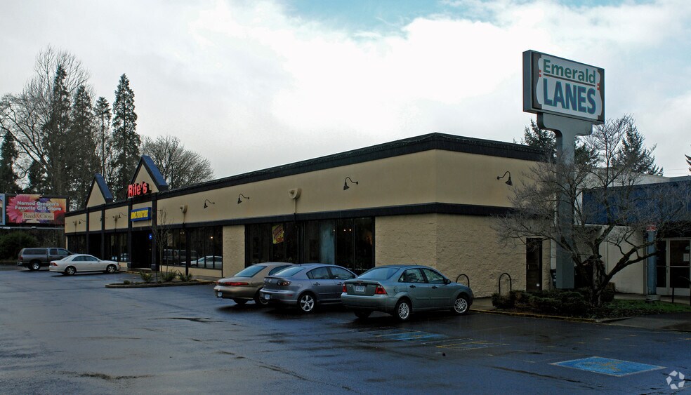 150 Oakway Rd, Eugene, OR à vendre - Photo du bâtiment - Image 3 de 4