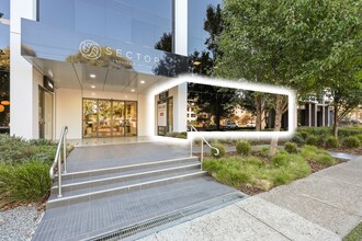 2 Brandon Park Dr, WHEELERS HILL for lease Building Photo- Image 1 of 8