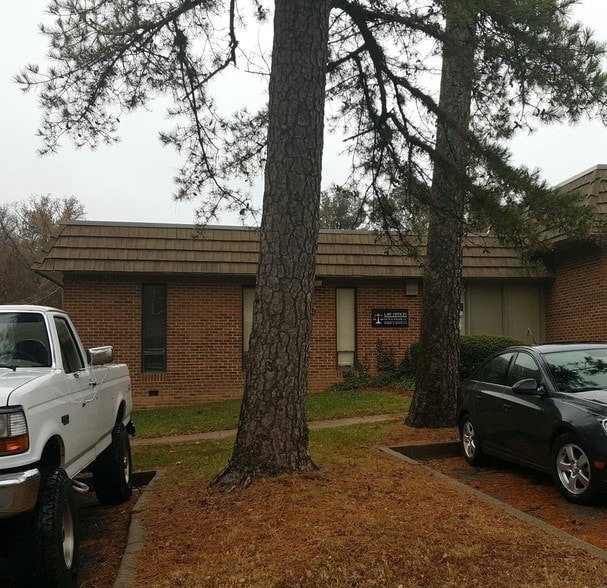 7834 Forest Hill Ave, Richmond, VA for sale - Building Photo - Image 3 of 16