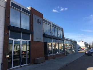 Plus de détails pour 10544 114th St NW, Edmonton, AB - Vente au détail à louer