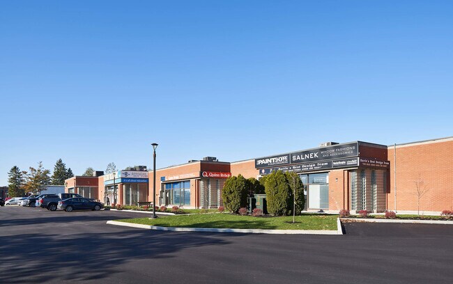 More details for 29-35 Cedar Pointe Dr, Barrie, ON - Flex for Lease