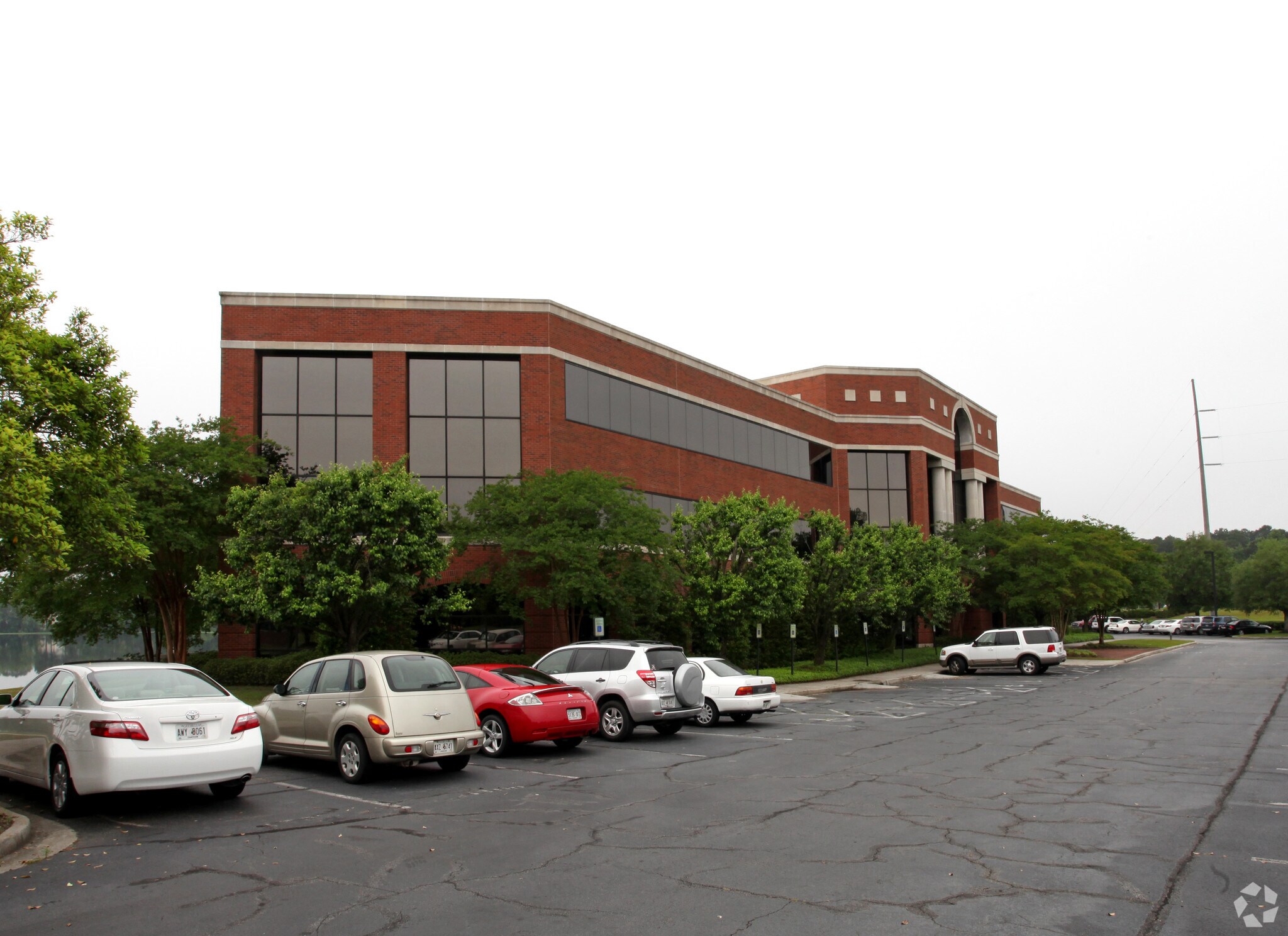 6001 Chatham Center Dr, Savannah, GA for lease Building Photo- Image 1 of 9