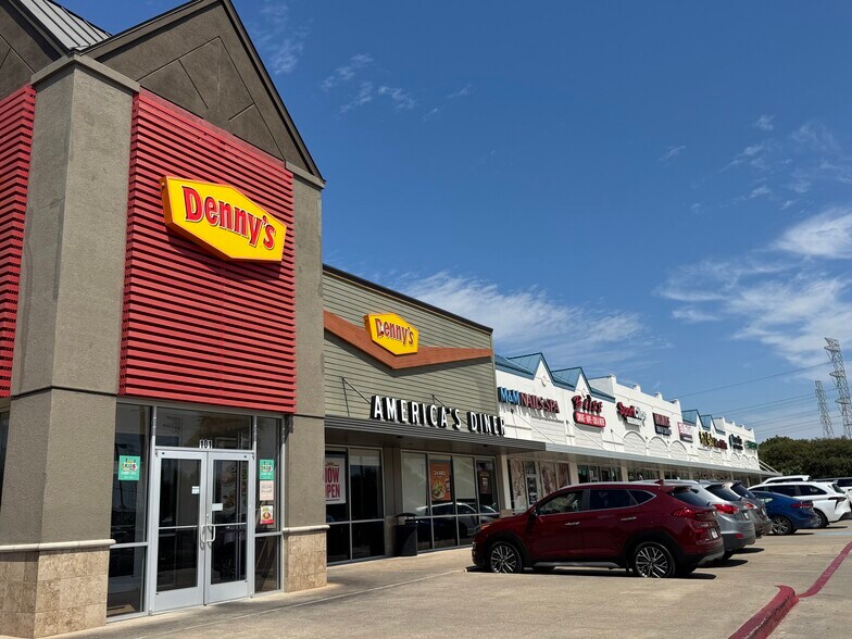 212 FM 518, Kemah, TX à louer - Photo du bâtiment - Image 2 de 5