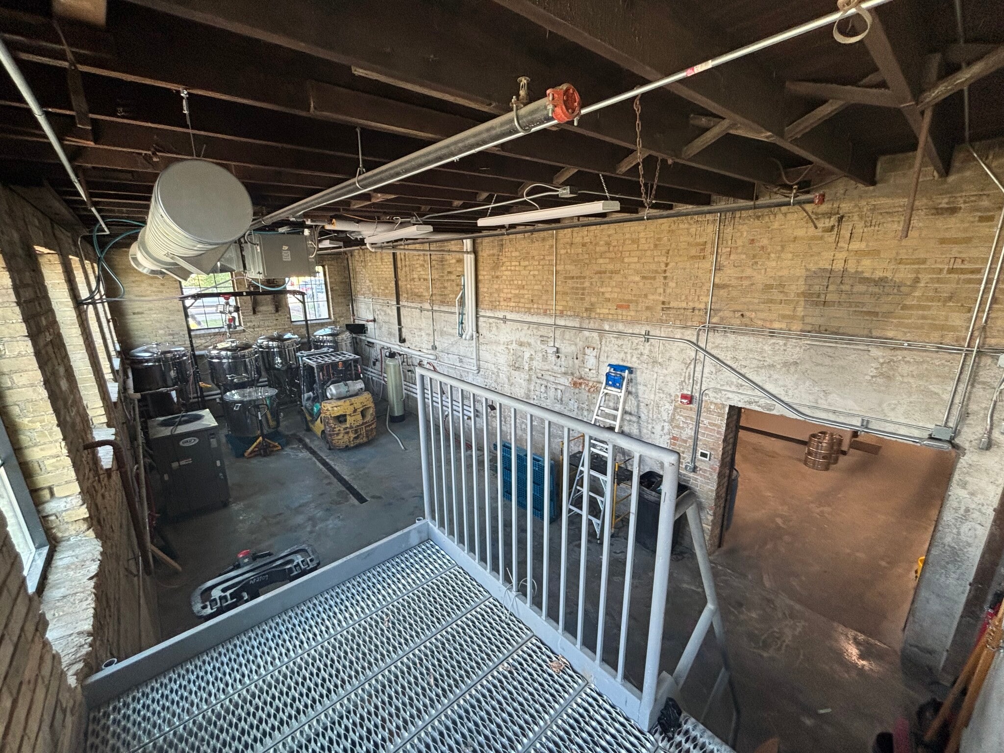 1100 Northern Pacific Ave N, Fargo, ND for lease Interior Photo- Image 1 of 8