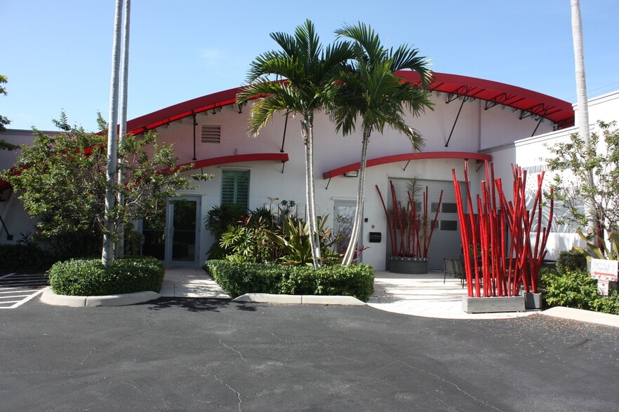255 NE 6th Ave, Delray Beach, FL for lease - Building Photo - Image 2 of 17