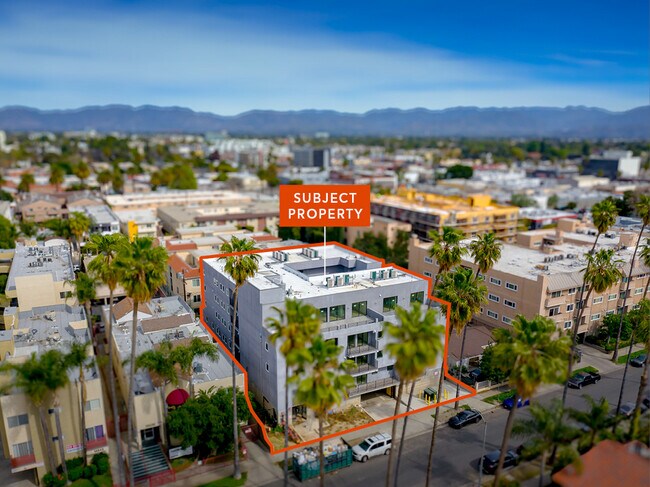 Plus de détails pour 14629 W Erwin St, Van Nuys, CA - Multi-résidentiel à vendre