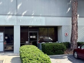 11721 Telegraph Rd, Santa Fe Springs, CA for lease Building Photo- Image 2 of 27